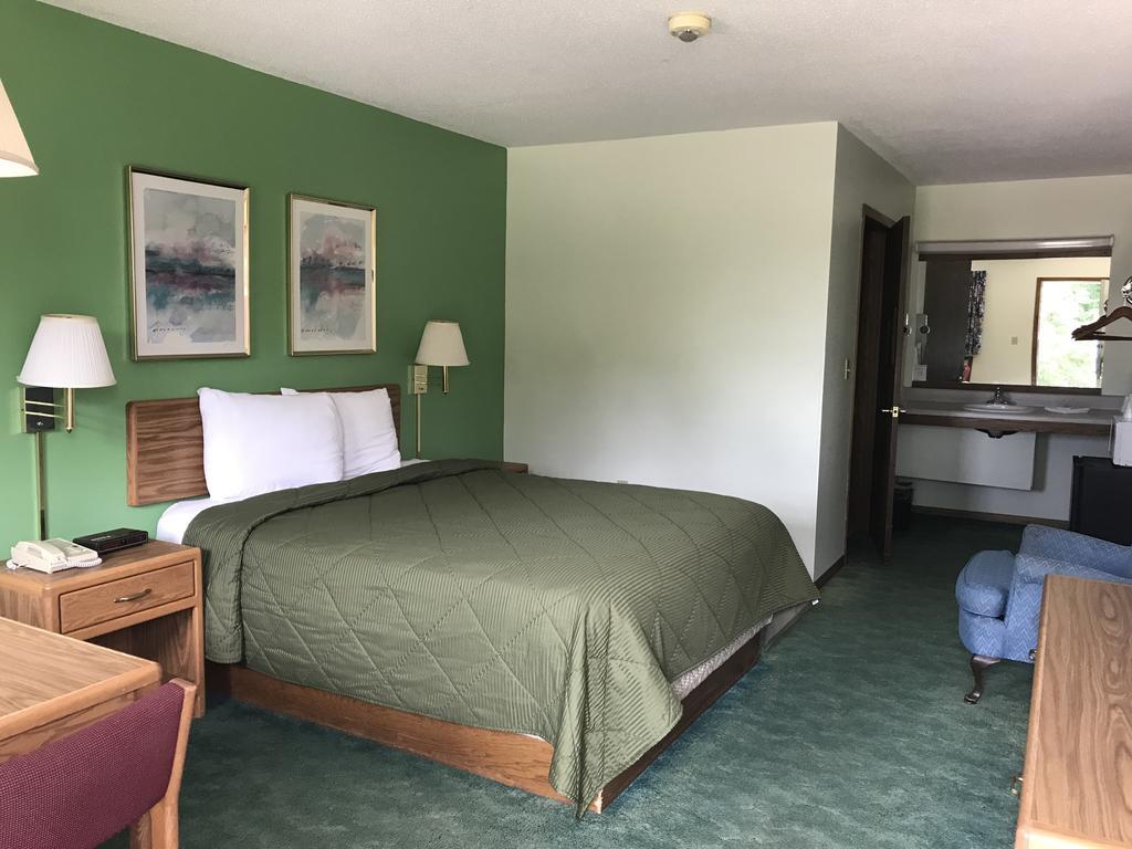 Hartwood Inn Charles City Luaran gambar